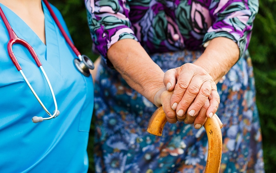 How In-Home Care Helps Seniors With Mobility Issues